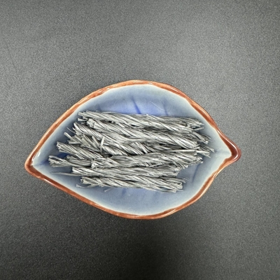 Khả năng kết hợp mạnh mẽ PP Fiber Twisted Bunchy Form cho sự phân tán tốt hơn trong hỗn hợp chống nứt