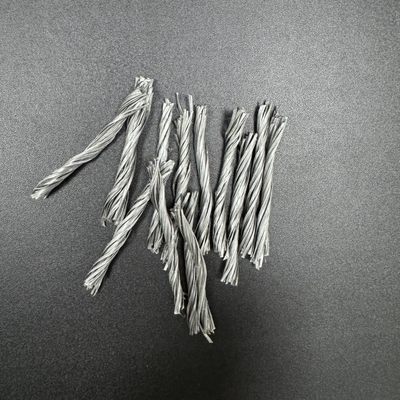 Khả năng kết hợp mạnh mẽ PP Fiber Twisted Bunchy Form cho sự phân tán tốt hơn trong hỗn hợp chống nứt
